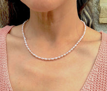 Load image into Gallery viewer, Freshwater Pearls in Pale Pink
