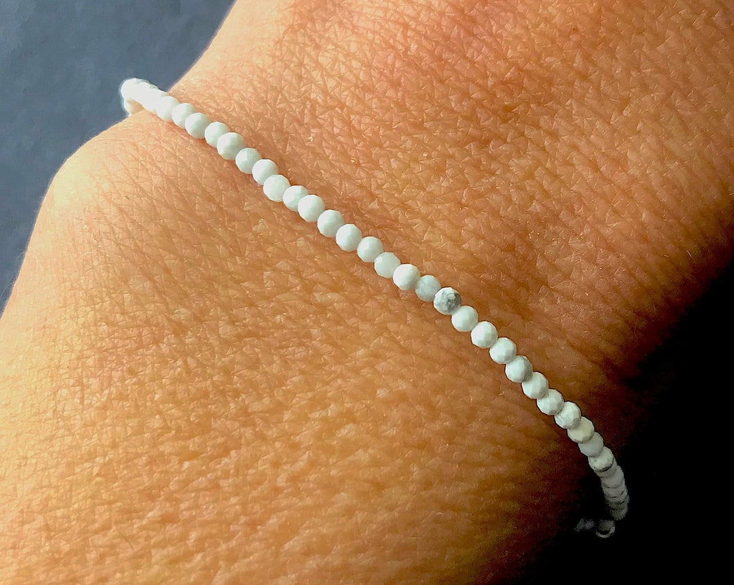 Howlite Stretch Bracelet