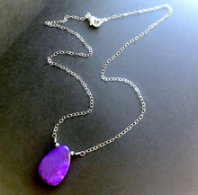 Load image into Gallery viewer, Purple Agate Necklace
