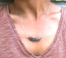 Load image into Gallery viewer, Labradorite and Silver Necklace
