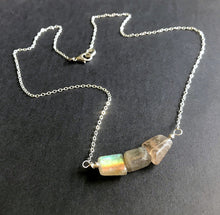 Load image into Gallery viewer, Labradorite and Silver Necklace
