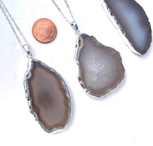 Load image into Gallery viewer, Agate Slice Necklace
