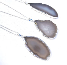 Load image into Gallery viewer, Agate Slice Necklace
