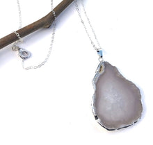 Load image into Gallery viewer, Agate Slice Necklace
